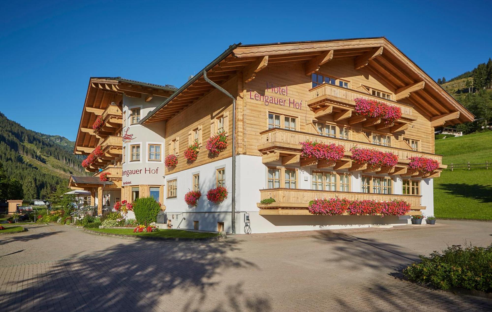 Familienhotel Lengauer Hof Зальбах-Хинтерглемм Экстерьер фото