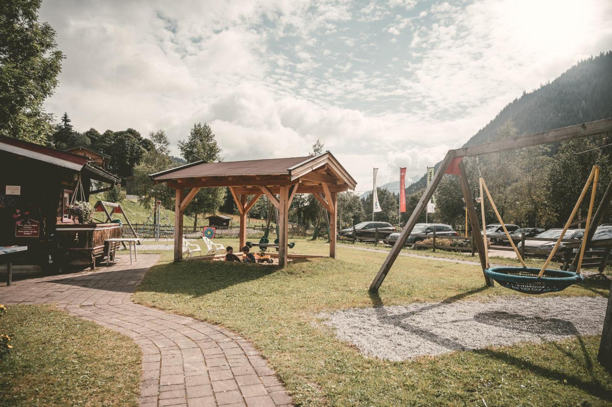 Familienhotel Lengauer Hof Зальбах-Хинтерглемм Экстерьер фото