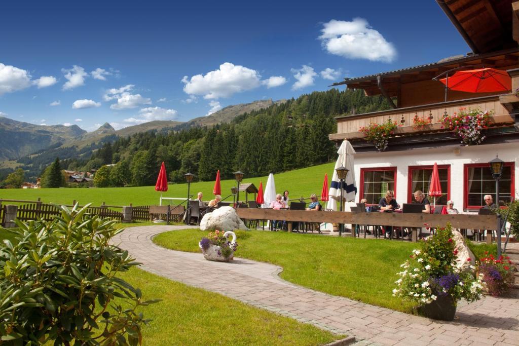Familienhotel Lengauer Hof Зальбах-Хинтерглемм Экстерьер фото